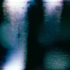 "LL4", 2011, ca. 80x80cm, C-Print analog, 2+1 AP