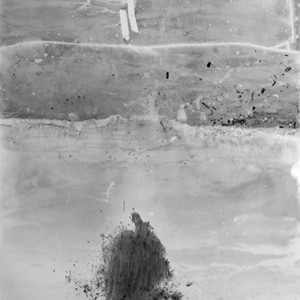 "under water bomb no.6", 2012, ca. 150x106cm, BW Photogram, unique