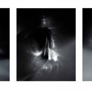 “KNGTLY VII no.1/no.2/no.3 (Knight Memorial)″, triptych, 2015, each ca. 120x90cm, photogram on colorfilm/C-Print analog, 2+1 AP