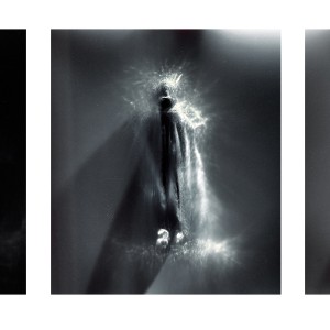 “KNGTLY VIII no13/no.9/no.10 (Knight Memorial)″, triptych, 2015, each ca. 120x90cm, photogram on colorfilm/C-Print analog, 2+1 AP