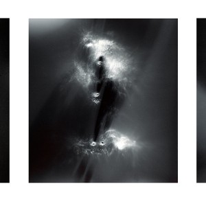 “KNGTLY VIII no.6/no.1/no.2 (Knight Memorial)″, triptych, 2015, each ca. 120x90cm, photogram on colorfilm/C-Print analog, 2+1 AP