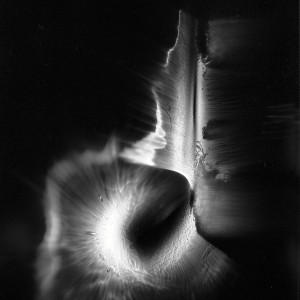 "TOAS II (track of a sound) no.9″, 2017, ca. 130x100cm, photogram on colorfilm/C-Print analog, 2+1 AP